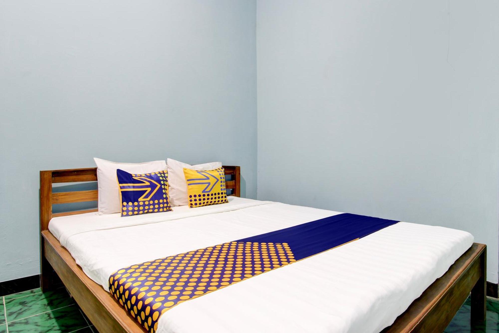 Spot On 94085 Hotel Agung Purwokerto Exterior photo