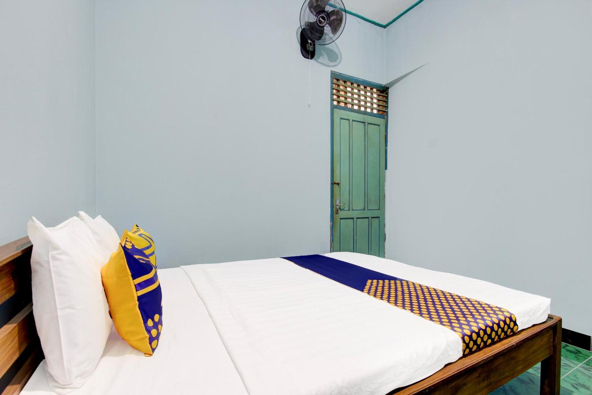 Spot On 94085 Hotel Agung Purwokerto Exterior photo